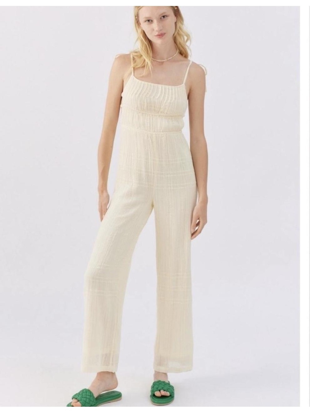 Urban Outfitters Cream colored Courtney Jumpsuit. Size small